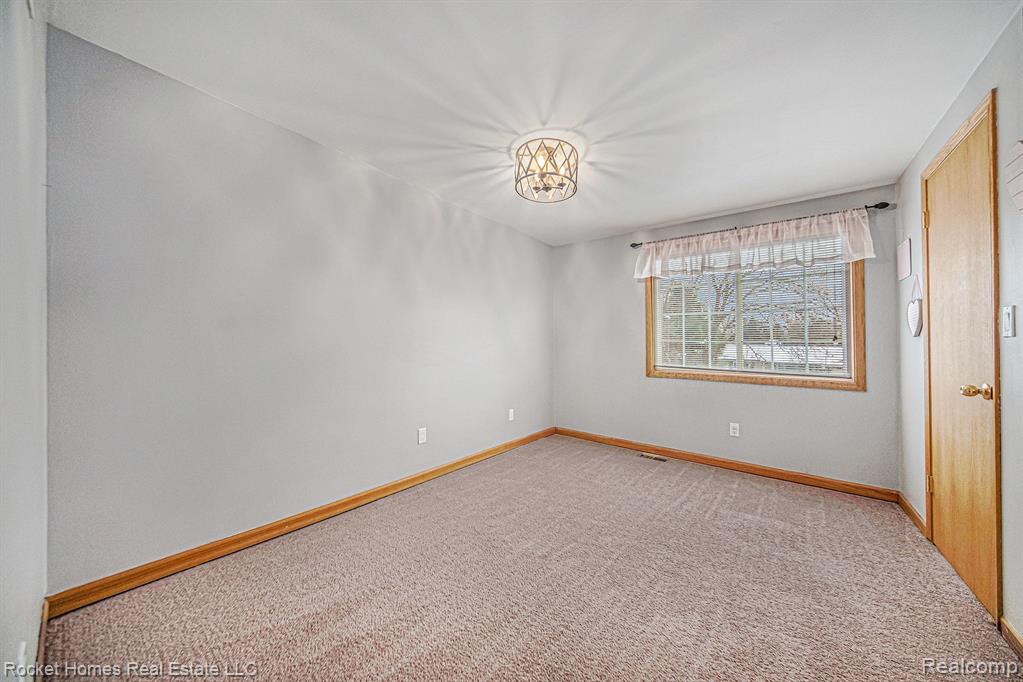 477 Eastlook Drive, Saline, MI 48176 — Photo 17