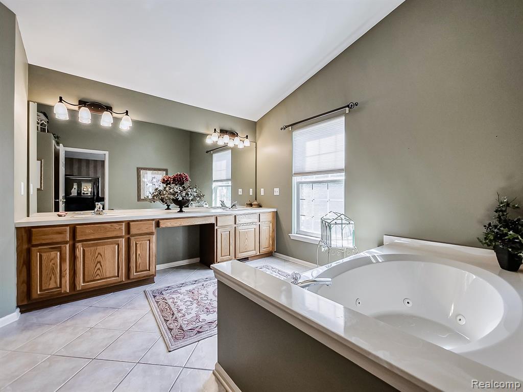 48581 Greenwich Circle, Canton, MI 48188 — Photo 24