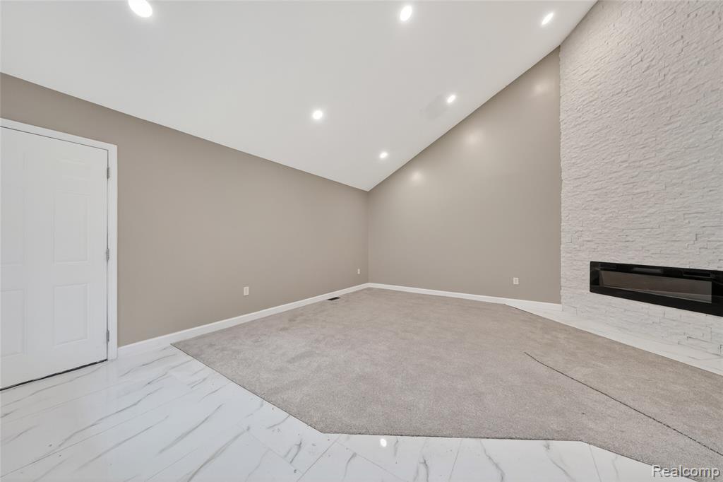 24784 Ashley Court, Redford, MI 48239 — Photo 6