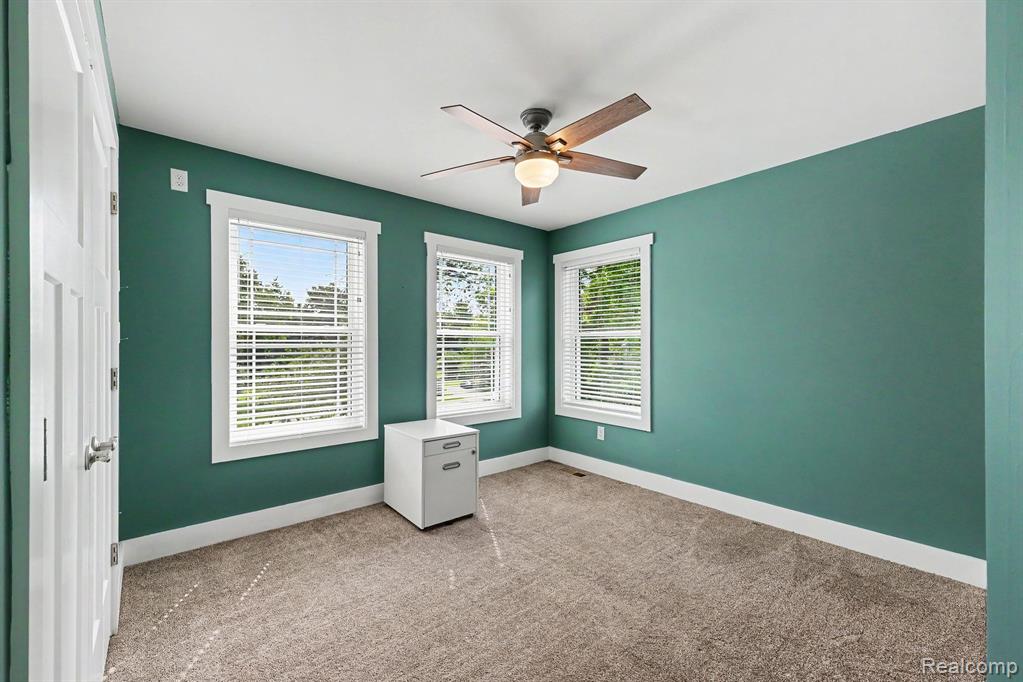 1660 Winthrop Road, Bloomfield, MI 48302 — Photo 22