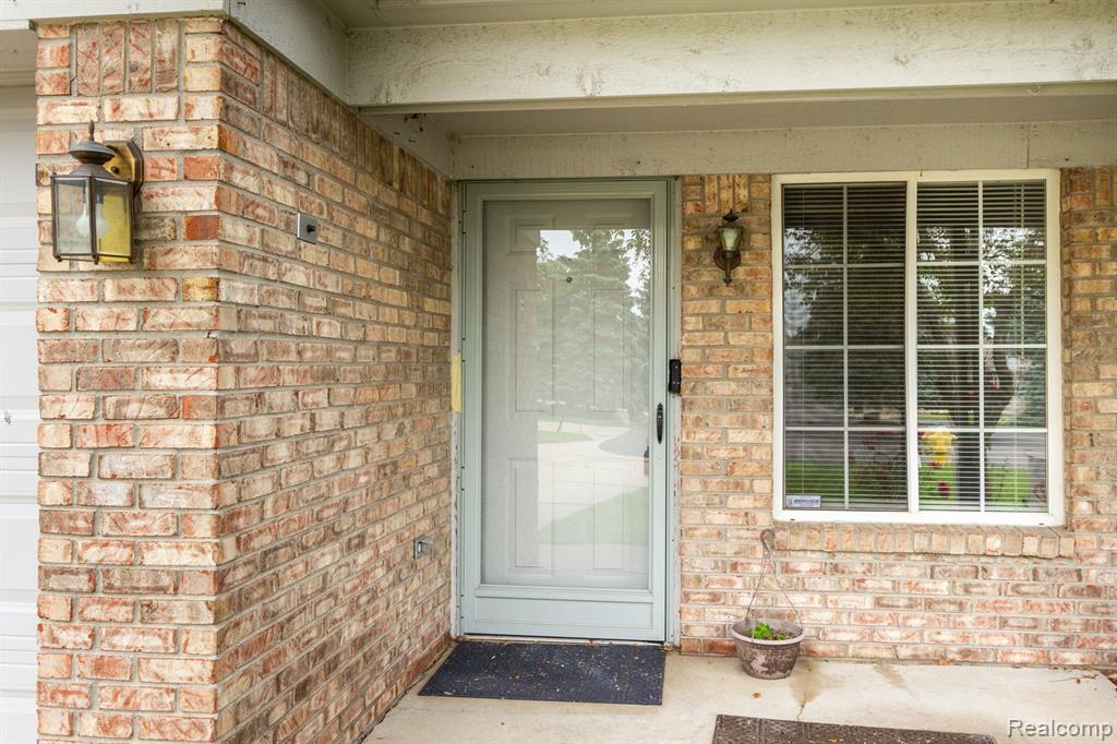 23278 Stromp Court, Trenton, MI 48183 — Photo 5