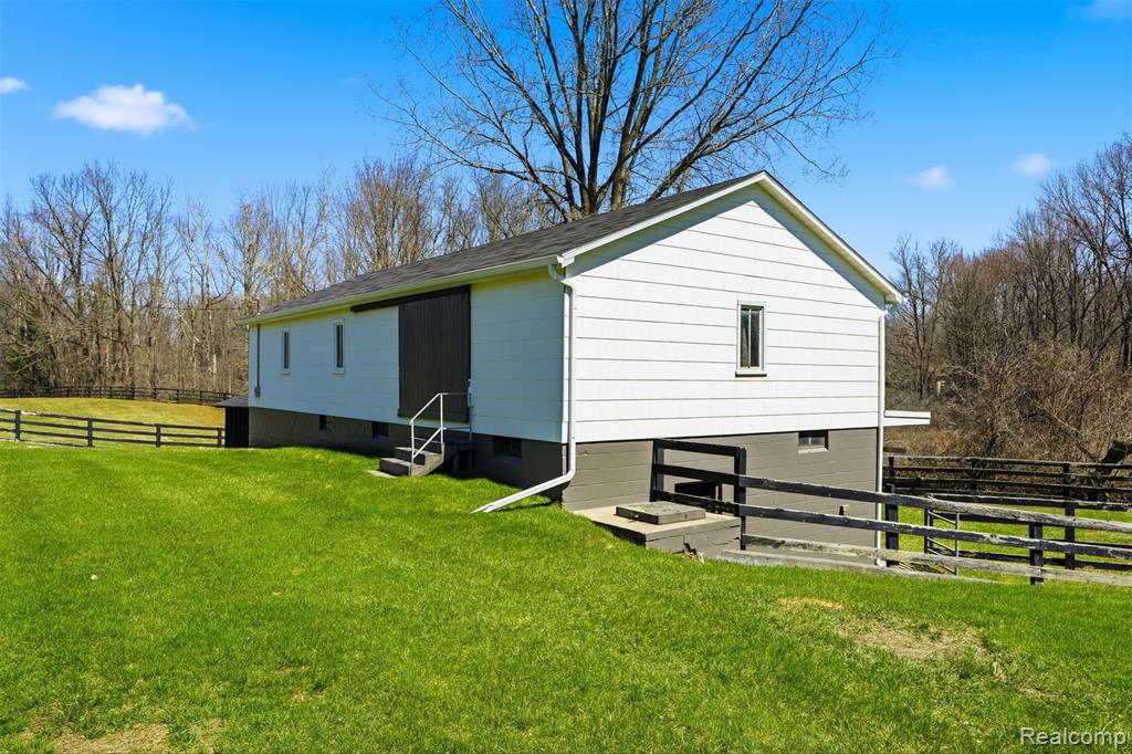 8636 Tindall Road, Davisburg, MI 48350 — Photo 39