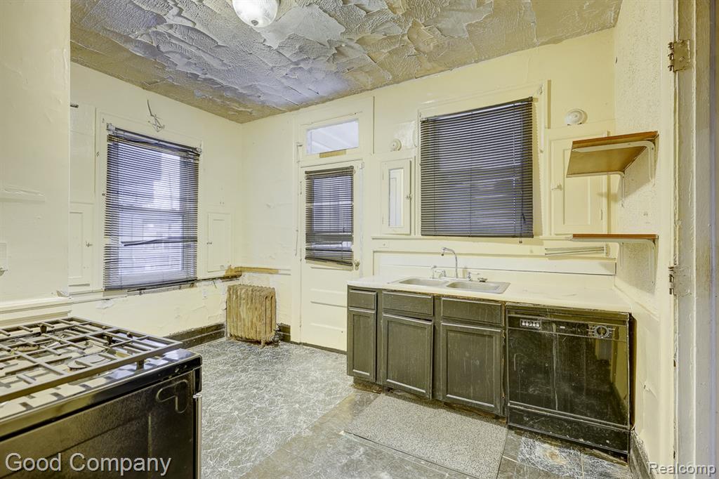 100 Taylor Street, Detroit, MI 48202 — Photo 17