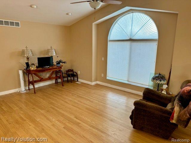 6760 ONEILL Way, North Branch, MI 48461 — Photo 6