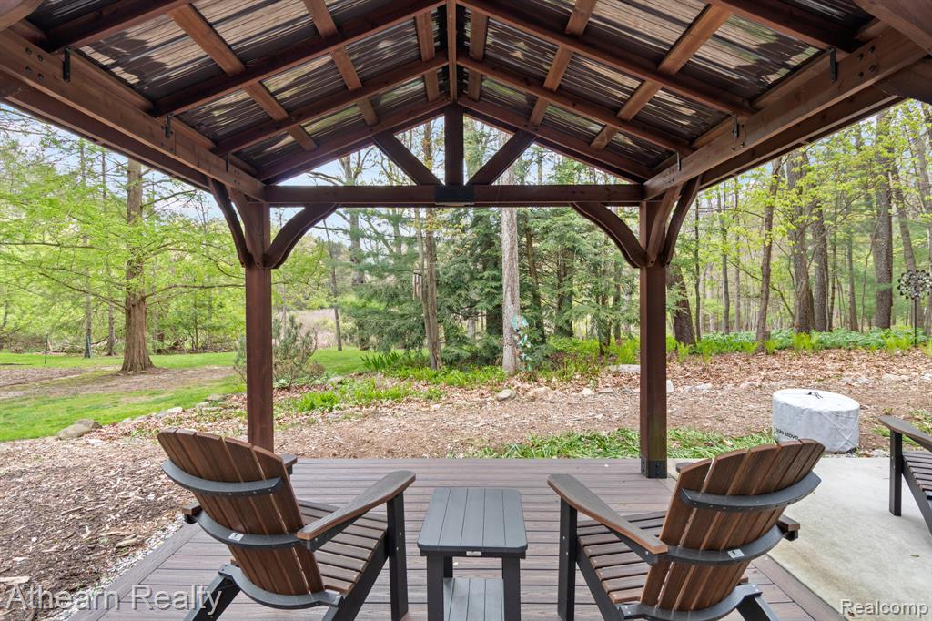 5126 Braddock Court, Brighton, MI 48114 — Photo 12