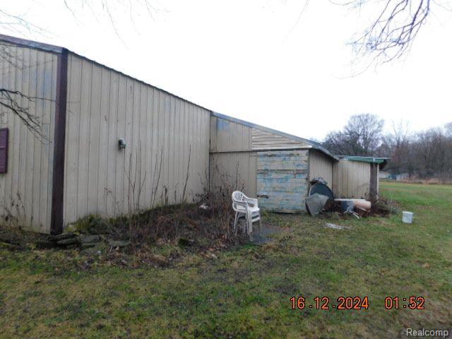 9010 N STATE Road, Otisville, MI 48463 — Photo 16