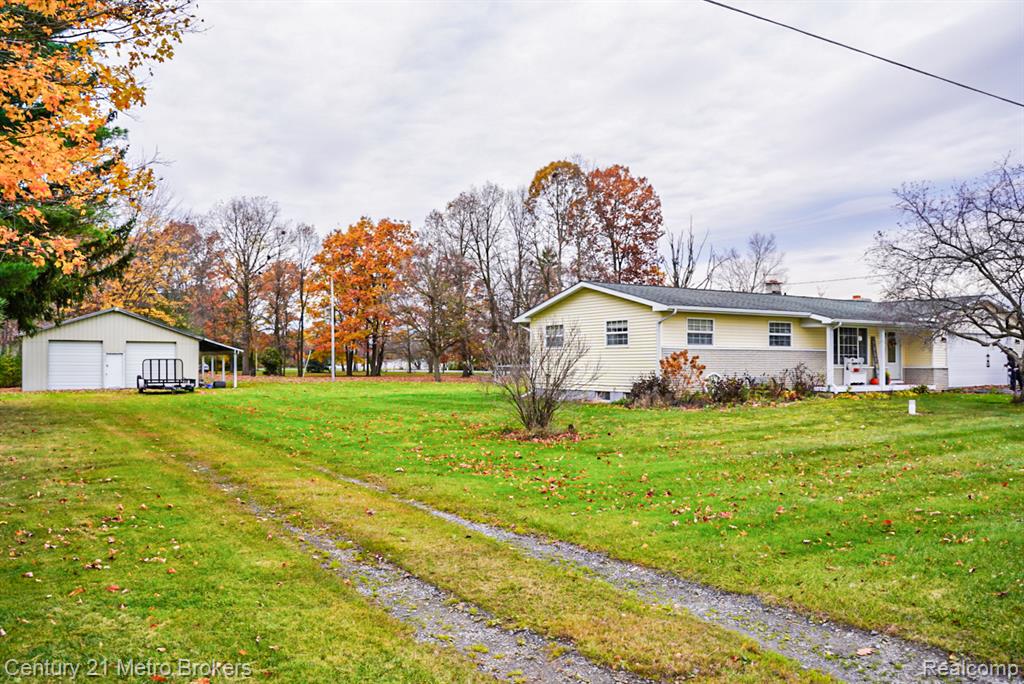 5521 N Belsay Road, Flint, MI 48506 — Photo 21