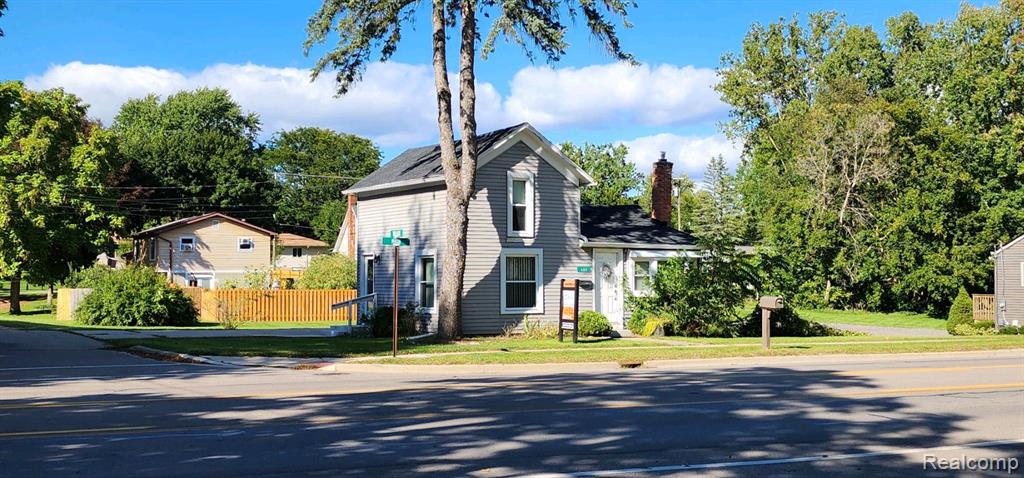 609 E MAIN Street, Pinckney, MI 48169 — Photo 5