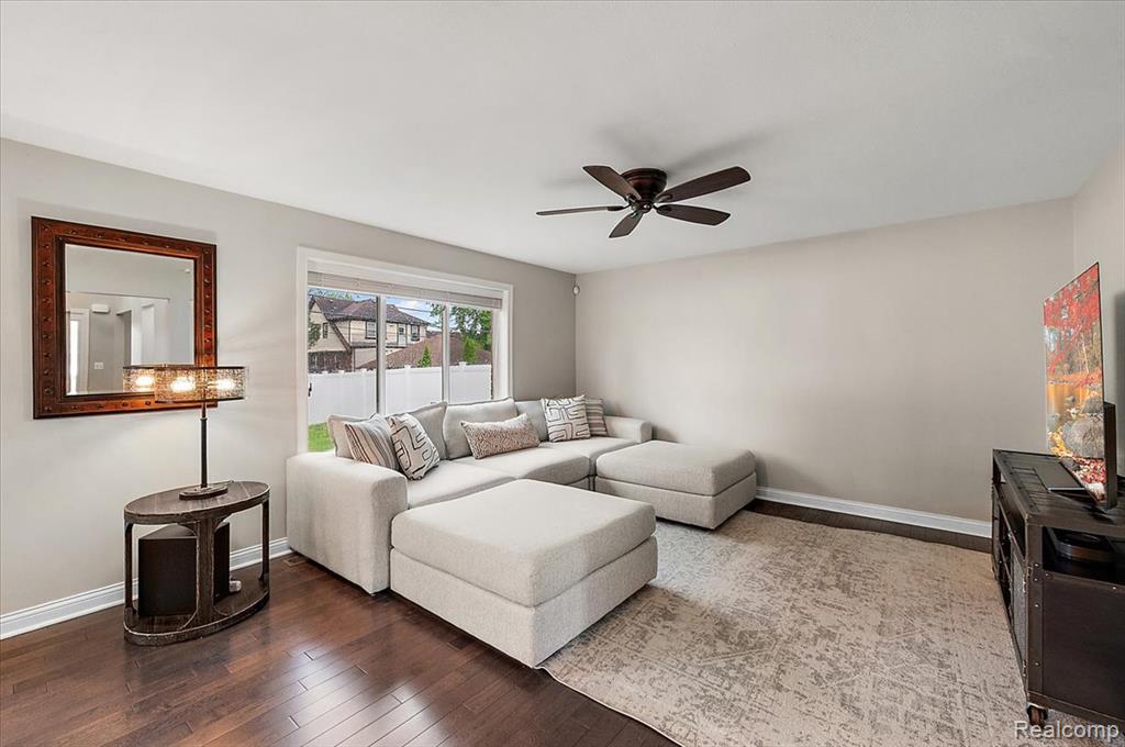 22716 Stephens Street, Saint Clair Shores, MI 48080 — Photo 22