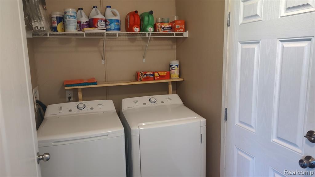 66 Grey Fox Court, Grand Blanc, MI 48439 — Photo 10