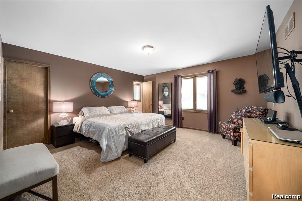39185 Ceceil Drive, Clinton Twp, MI 48038 — Photo 9