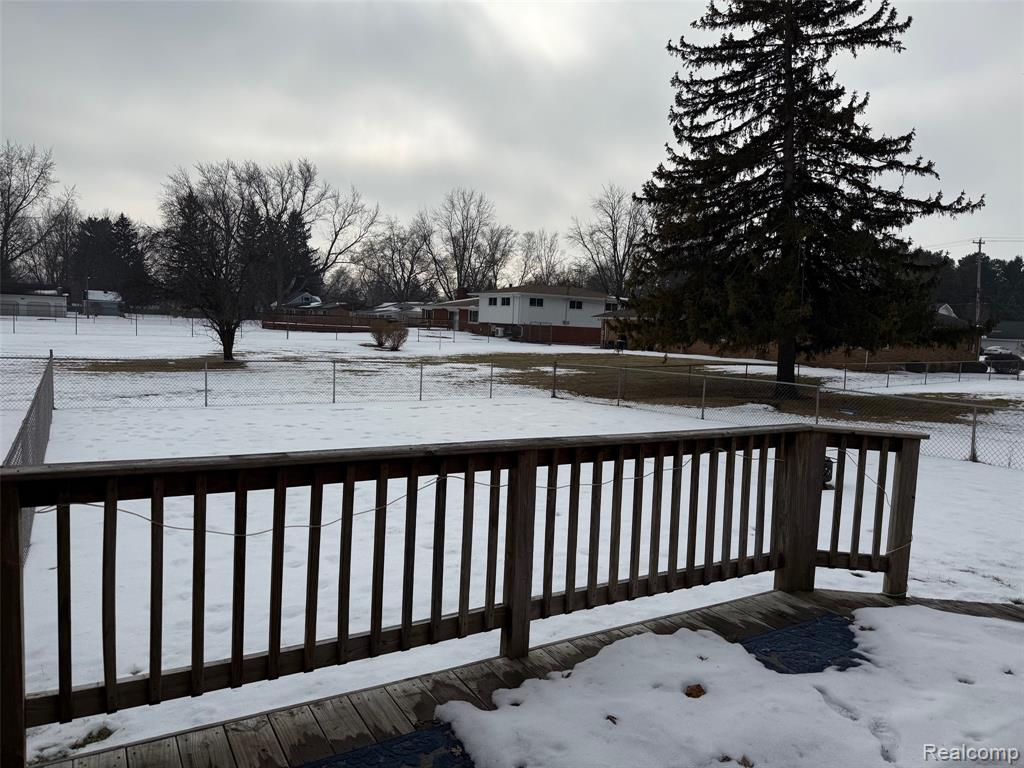 6939 Alma Court, Saginaw, MI 48603 — Photo 2