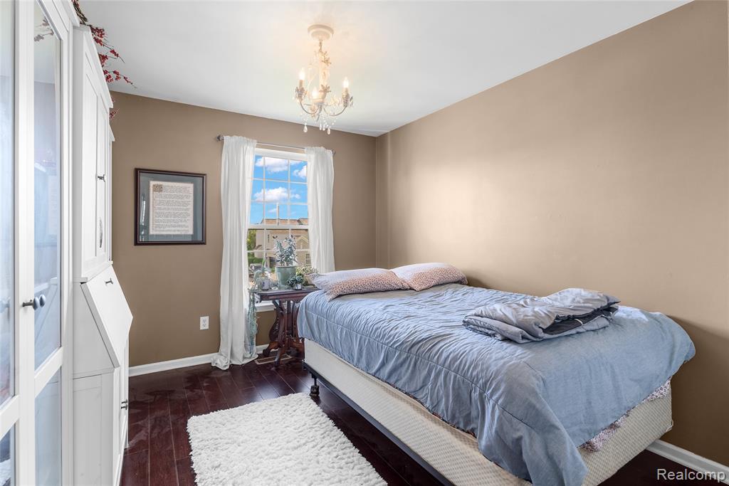 6241 Sapphire Court, Grand Blanc, MI 48439 — Photo 38