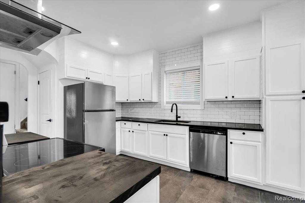 2633 Collingwood Street, Detroit, MI 48206 — Photo 15
