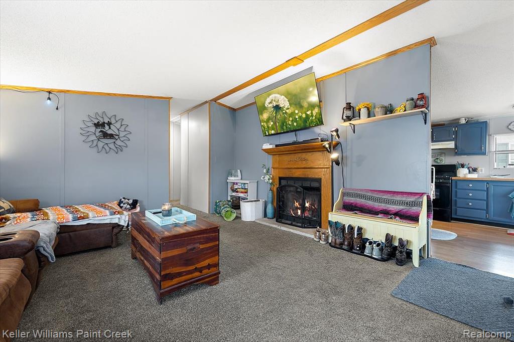 2119 Redwood Avenue, Columbus, MI — Photo 2