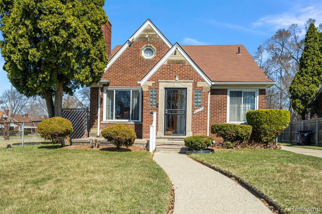 4279 E OUTER Drive, Detroit, MI 48234 — Photo 2