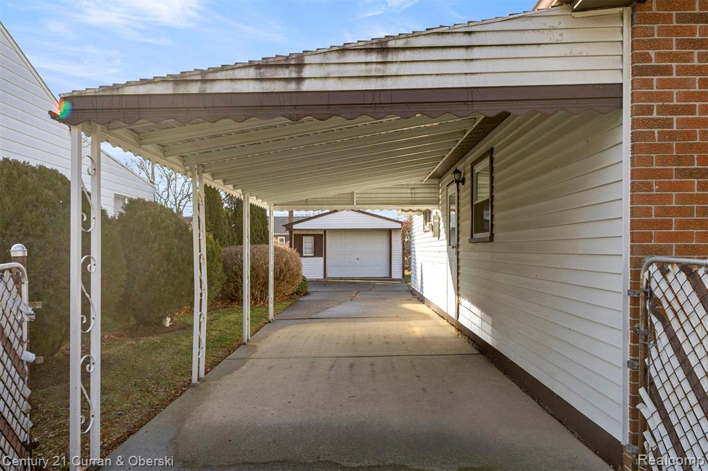 7120 Jackson Avenue, Taylor, MI 48180 — Photo 4
