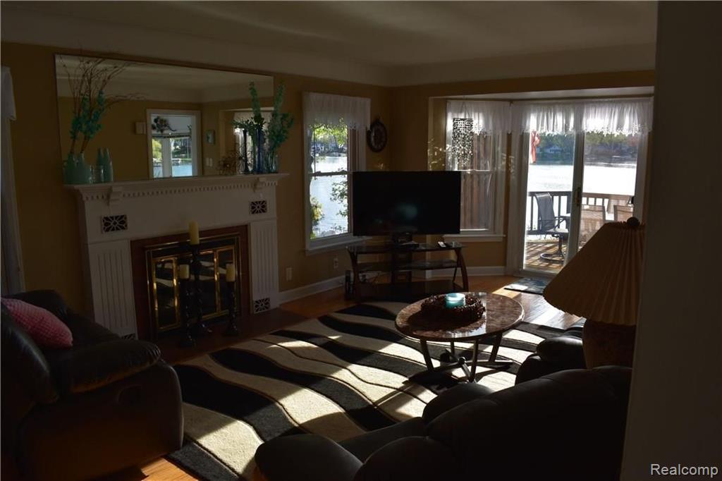 2913 LANSDOWNE Road, Waterford, MI — Photo 25