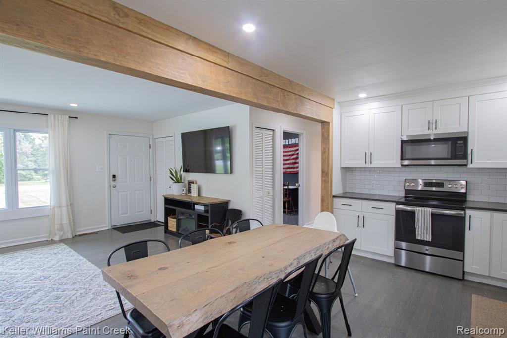 4071 MORGAN Road, Lake Orion, MI — Photo 11