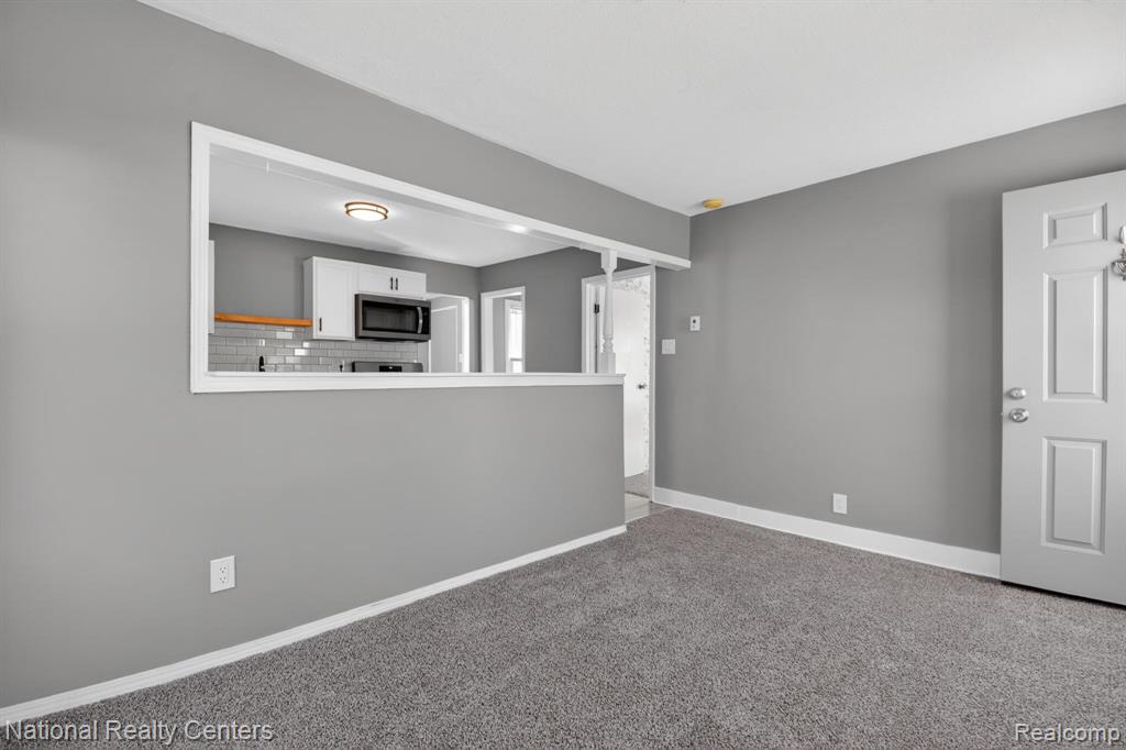 5864 N Harvey Street, Westland, MI — Photo 9