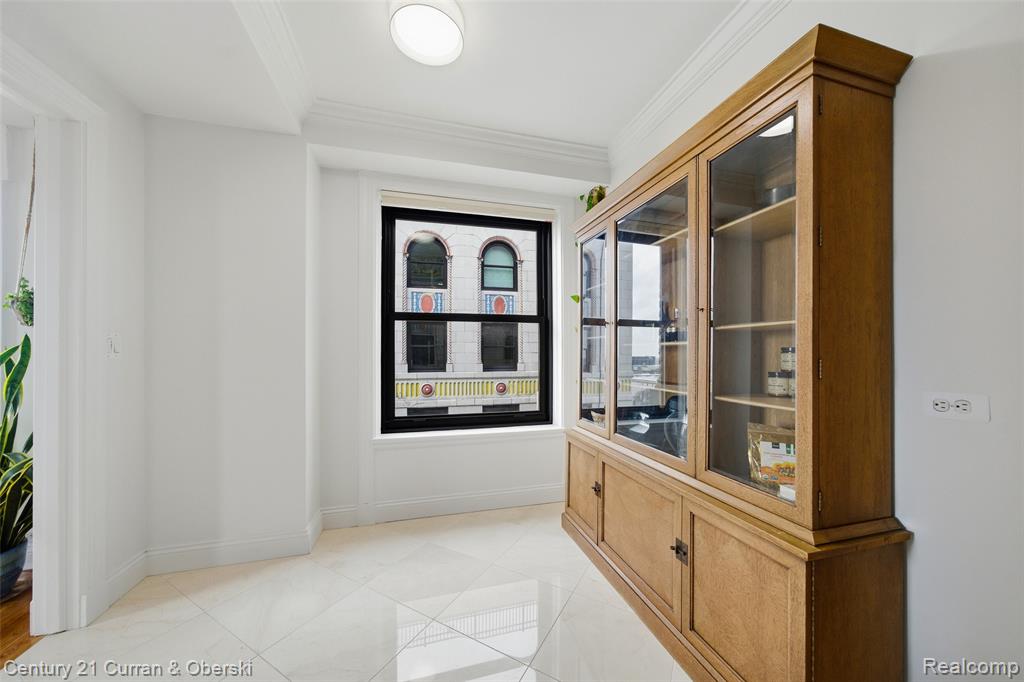 15 E Kirby Street, 1104, Detroit, MI 48202 — Photo 12