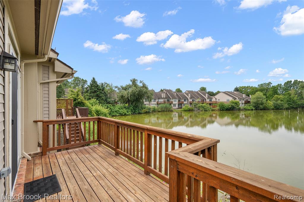 30995 Blueridge Drive, Novi, MI 48377 — Photo 31