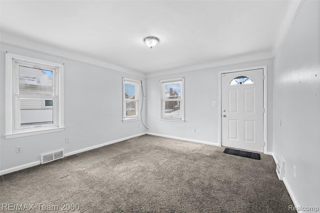 6244 Kendal Street, Dearborn, MI 48126 — Photo 7