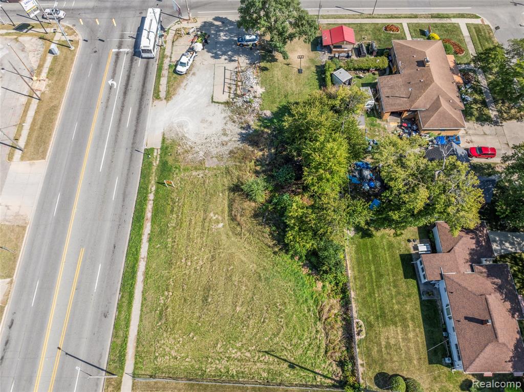 680 E Pierson Road, Flint, MI 48505 — Photo 5