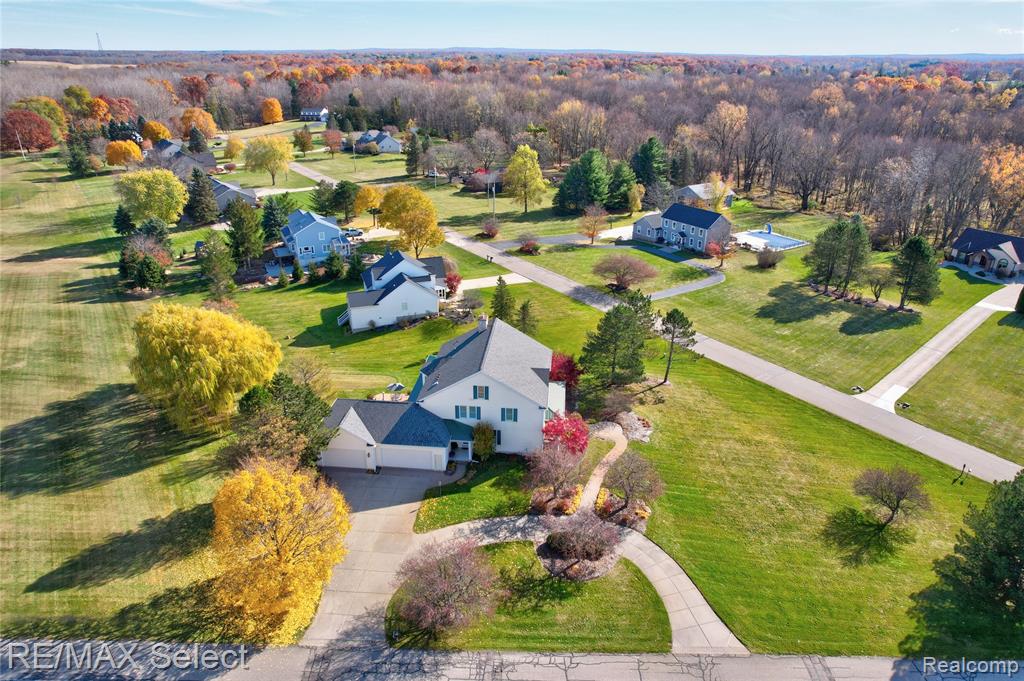 8211 Burleigh Road, Grand Blanc, MI 48439 — Photo 5