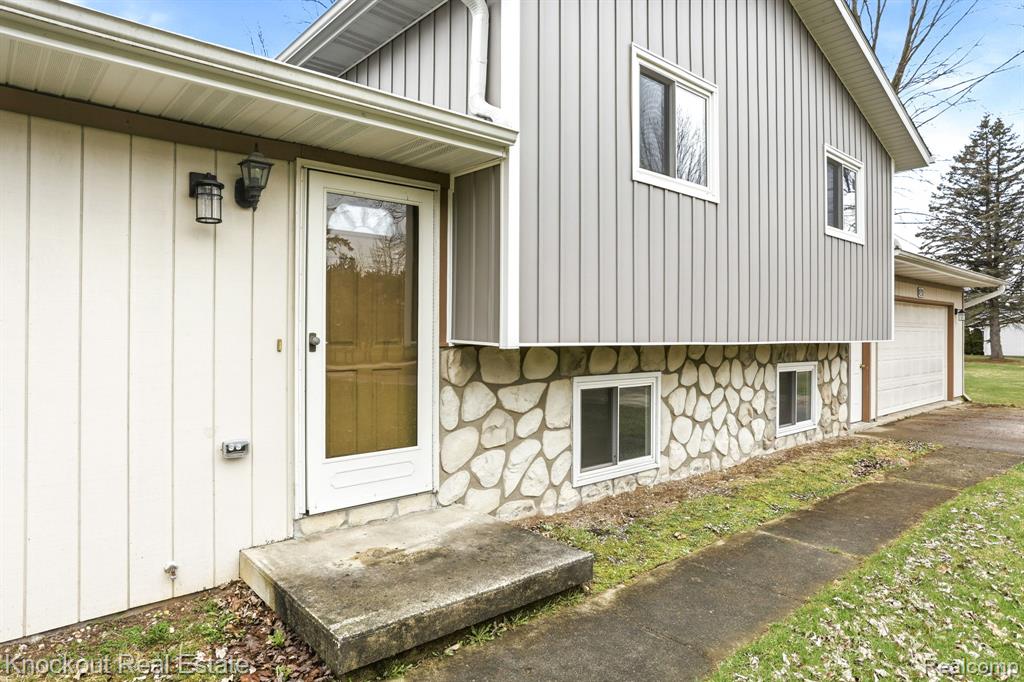 3467 Pebble Creek Drive, Vassar, MI 48768 — Photo 7