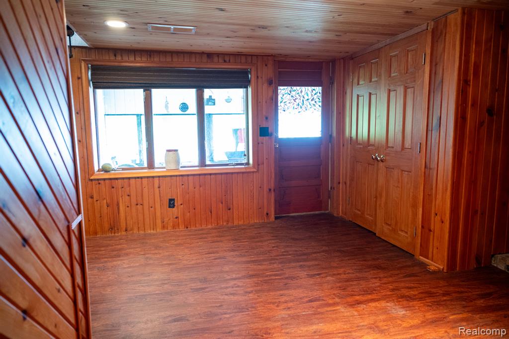 3236 Shady Oak Drive, Columbiaville, MI 48421 — Photo 27