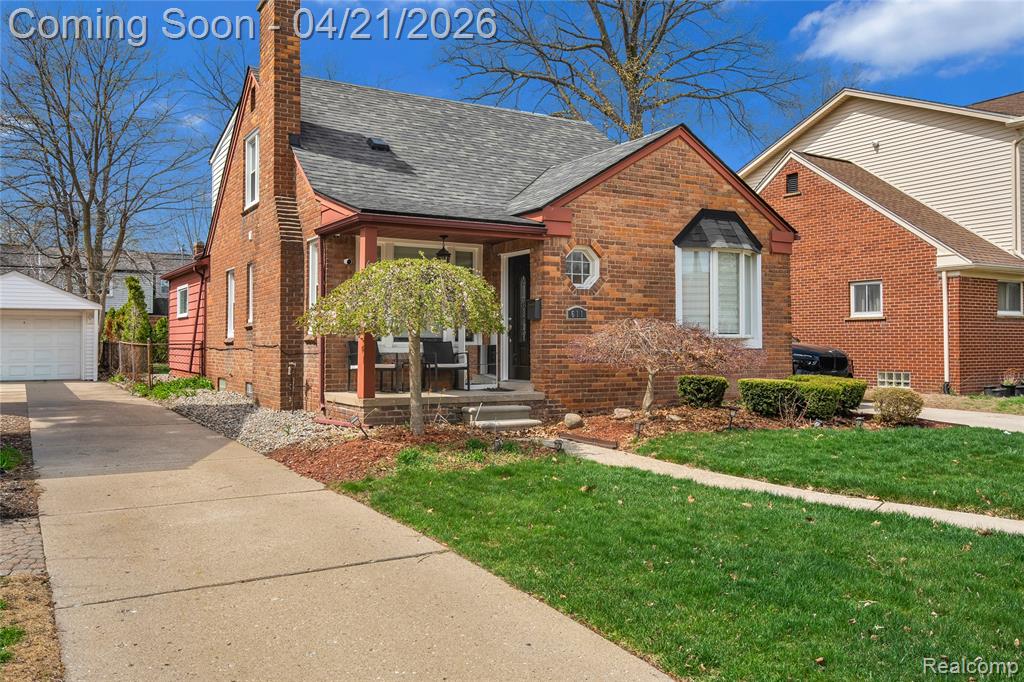 611 Highview Street, Dearborn, MI 48128 — Photo 2