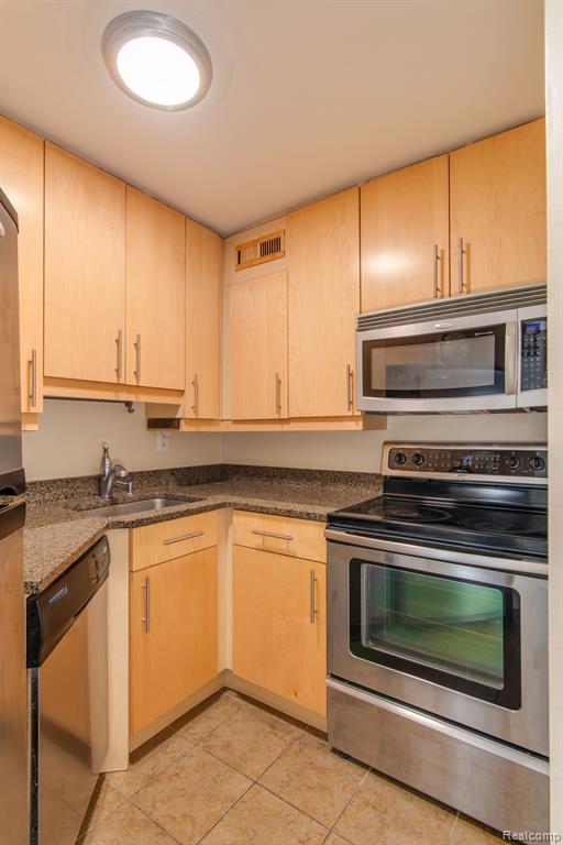 1001 W JEFFERSON Avenue, 300/16G, Detroit, MI 48226 — Photo 10