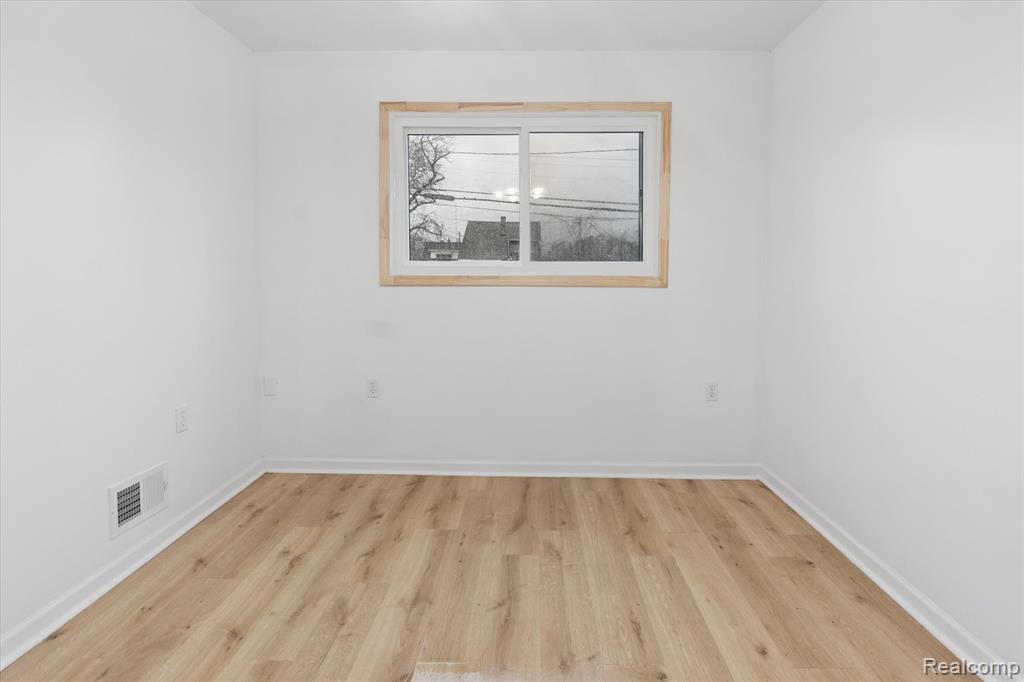 18821 Albany Street, Detroit, MI 48234 — Photo 16