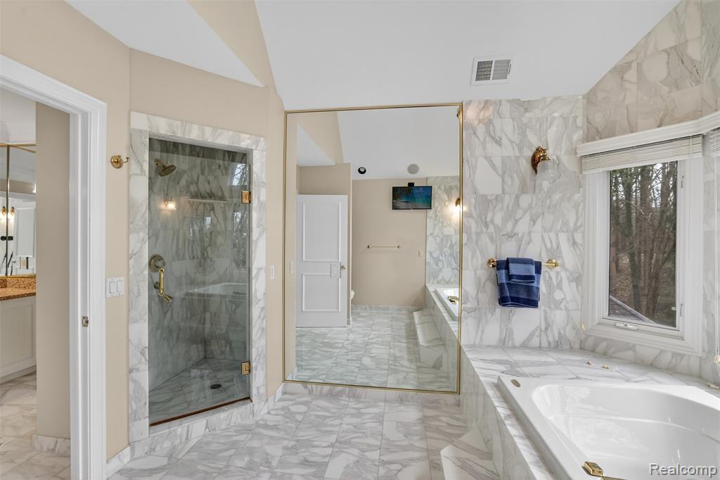6620 Minnow Pond Drive, West Bloomfield, MI — Photo 49