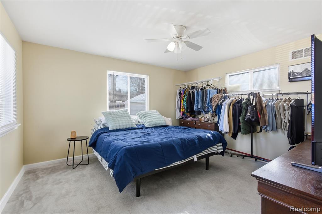 11160 Worden Street, Detroit, MI 48224 — Photo 9