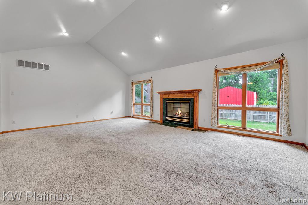 4626 Glenalda Drive, Clarkston, MI — Photo 11