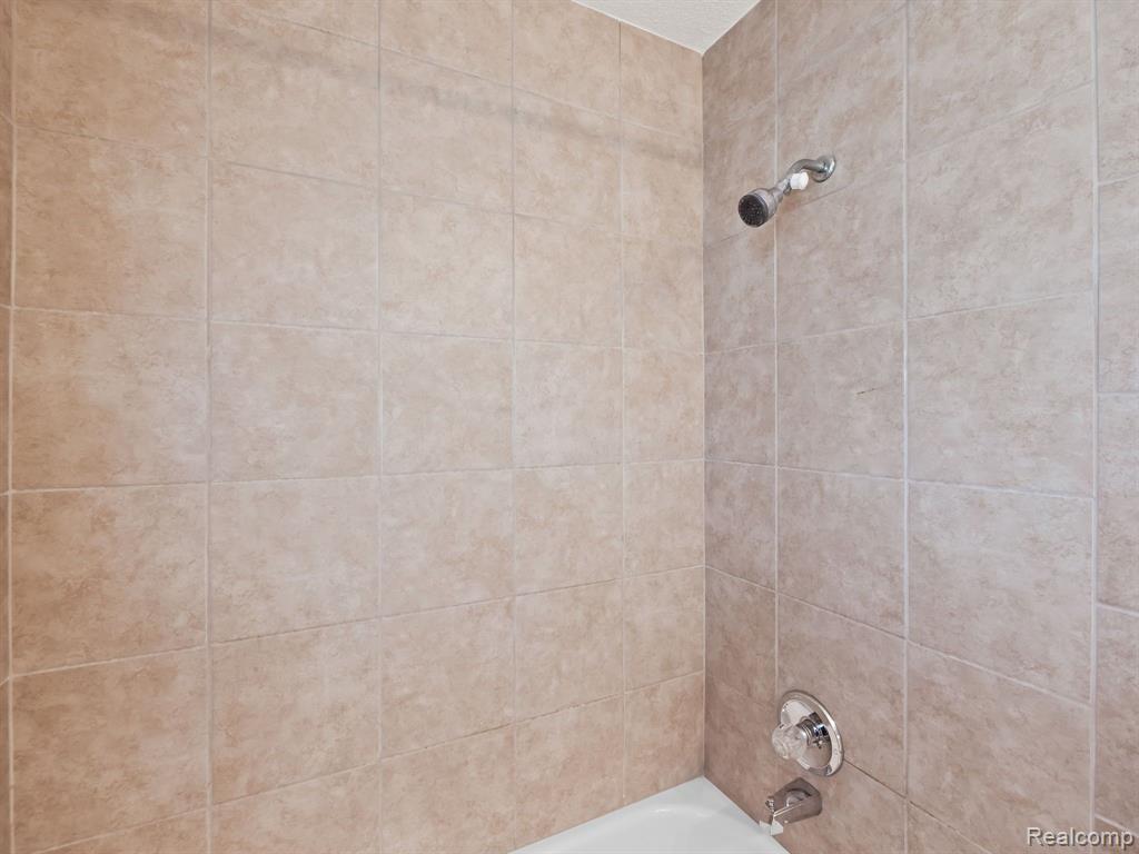 46733 Shelby Road, Shelby Twp, MI 48317 — Photo 22
