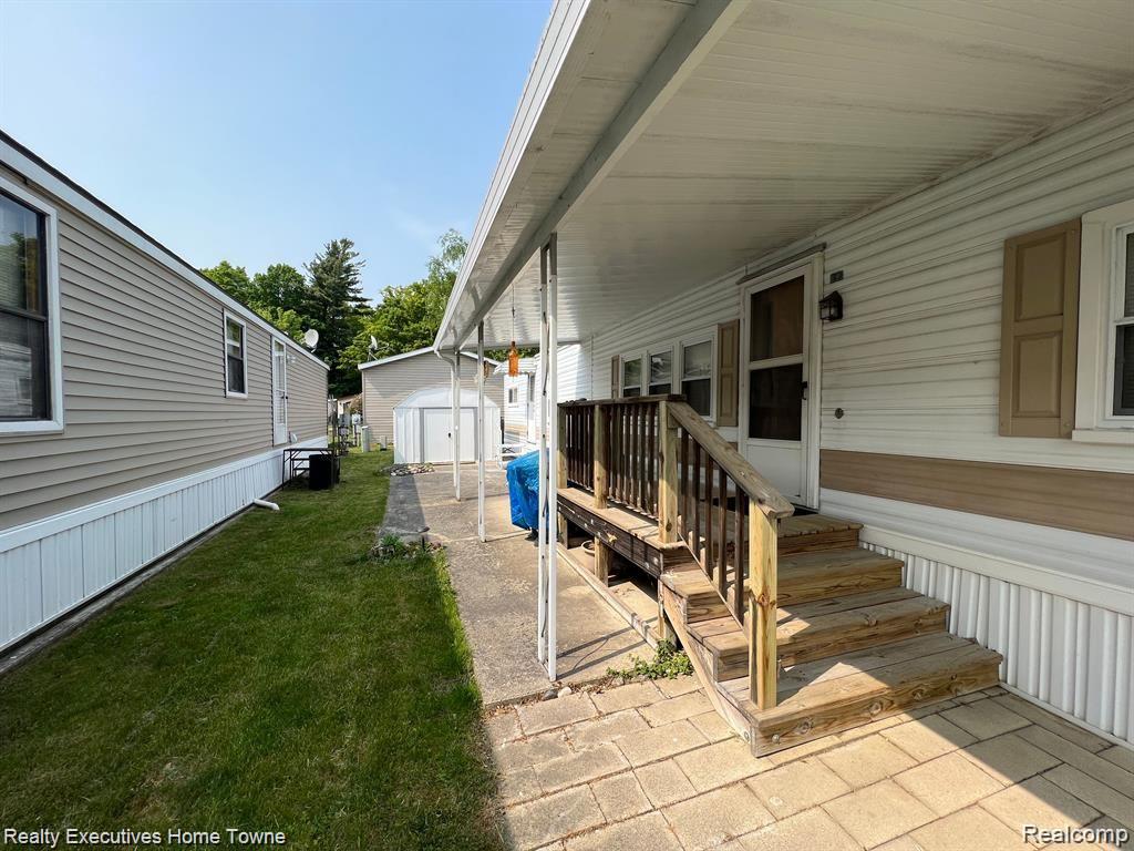 5203 MAIN Street, Lexington, MI 48450 — Photo 7