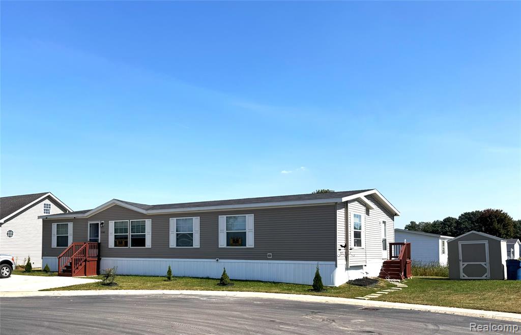 23183 Stag Court, New Boston, MI 48164 — front exterior
