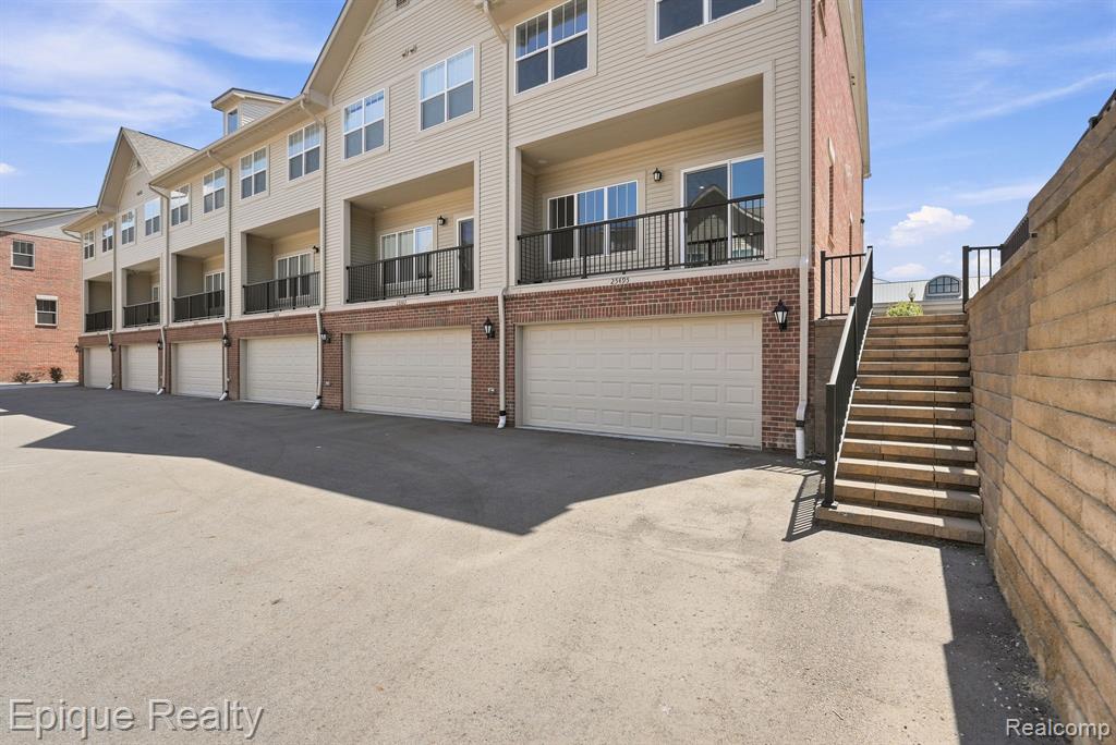 25495 Grandview Lane, 25, Novi, MI — Photo 24
