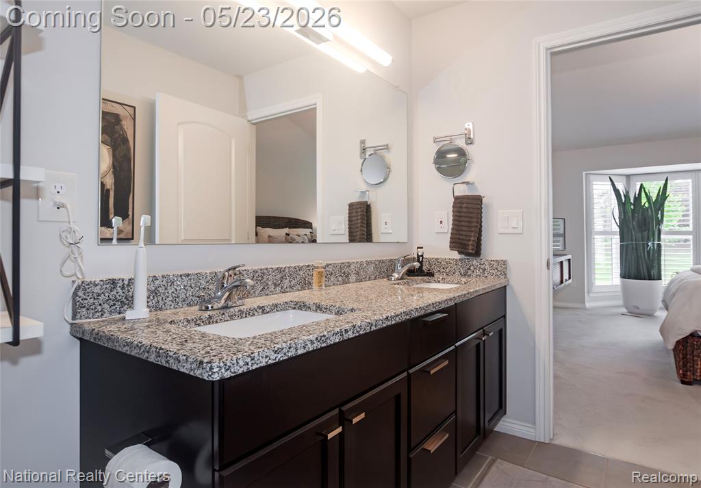 21826 Hanover Drive, Macomb, MI 48042 — Photo 25