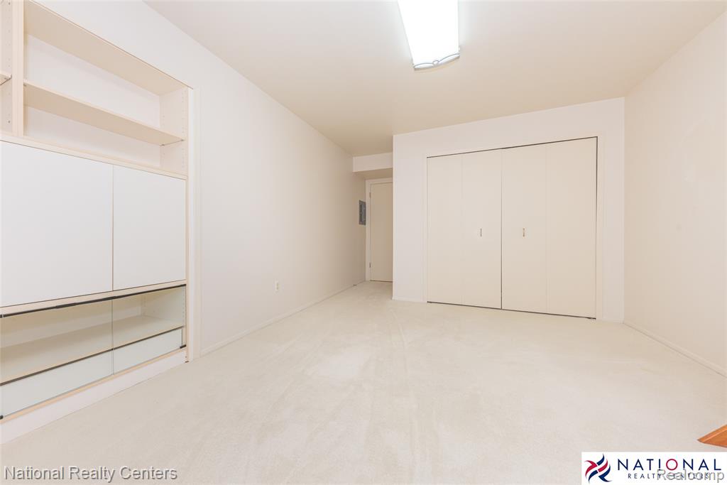 29705 Pine Ridge Circle, 35, Farmington Hills, MI 48331 — Photo 22