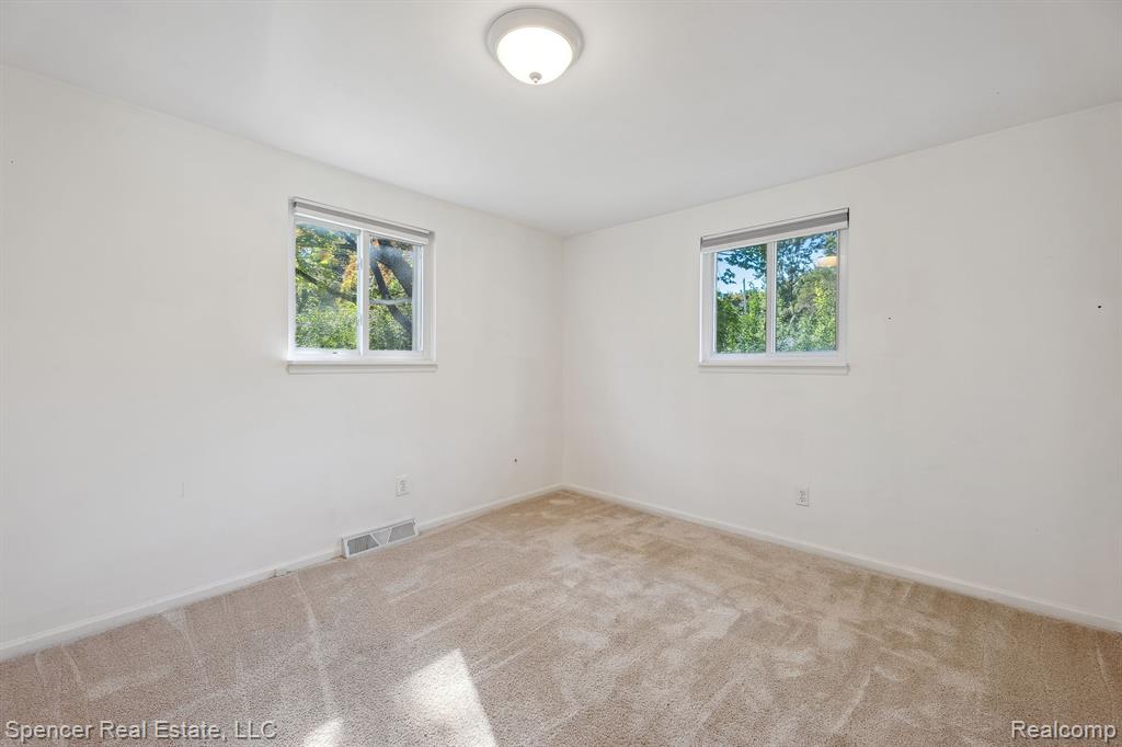 44149 Durson Street, Novi, MI — Photo 23