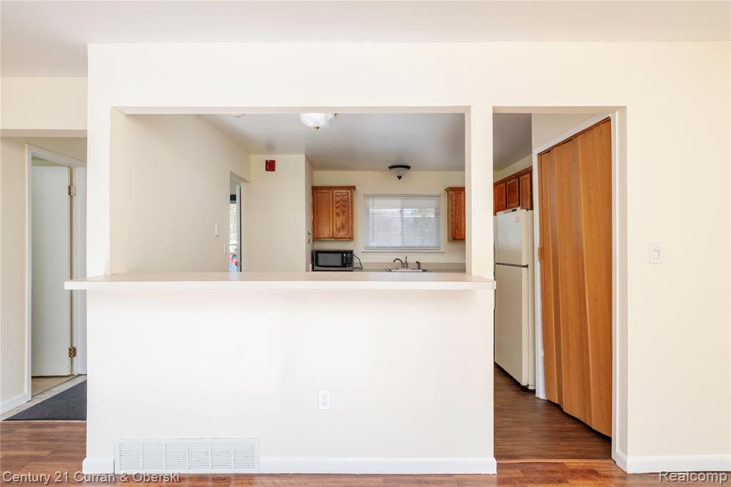 44543 Savery Drive, Canton, MI 48187 — Photo 9