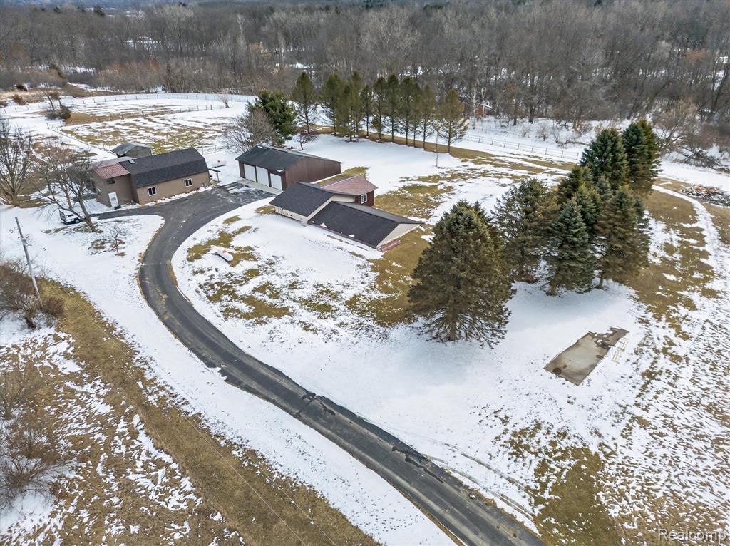 14463 Seymour Road, Linden, MI 48451 — Photo 65