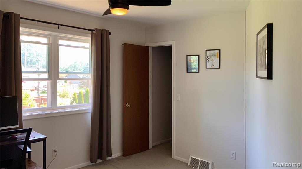 5229 Regimental Banner Drive, Grand Blanc, MI 48439 — Photo 14