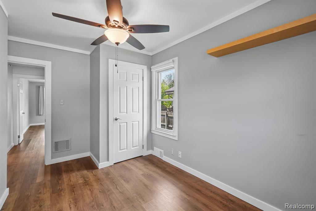 602 Florence Avenue, Royal Oak, MI 48067 — Photo 17