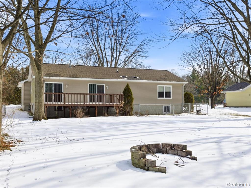 8431 Lakeshore Road, Burtchville, MI 48059 — Photo 44