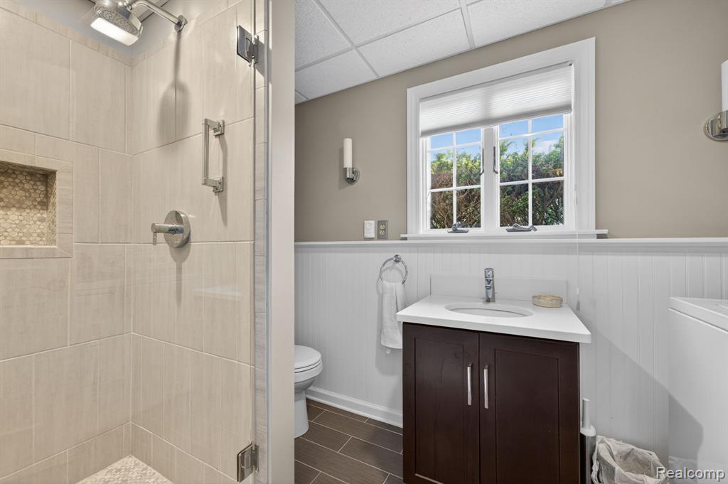 9144 Deer Park Court, Fenton, MI 48430 — Photo 33